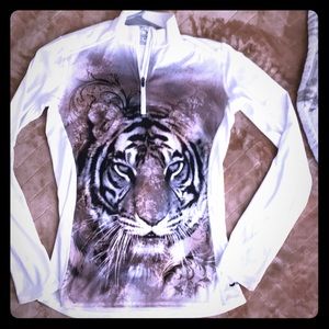 BEAUTIFUL $85 Ski Thermal spf 50 🔥